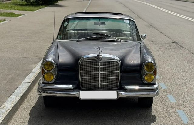 Mercedes-Benz W111 — фото 3
